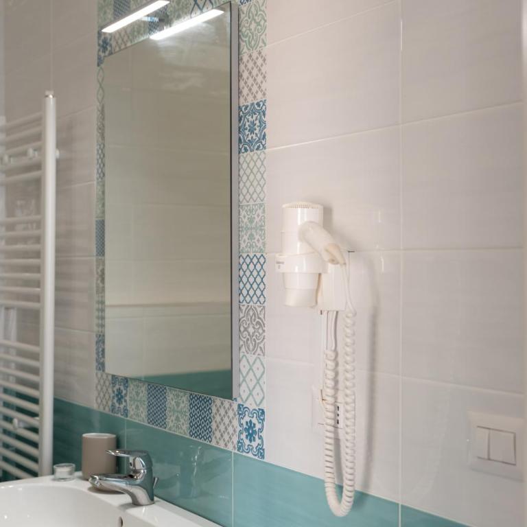 B&B Monteleone ,12 - Double Room with Private External Bathroom - 5