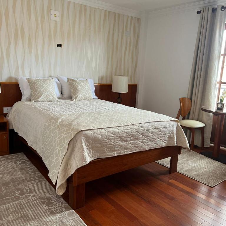 VIRREYES HOTEL - Presidential Suite - 1