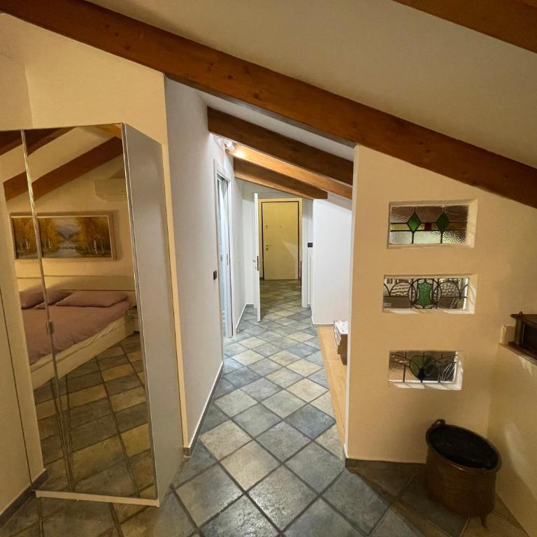 Suites Indipendenza 58 - Camera Matrimoniale con Terrazza - 9