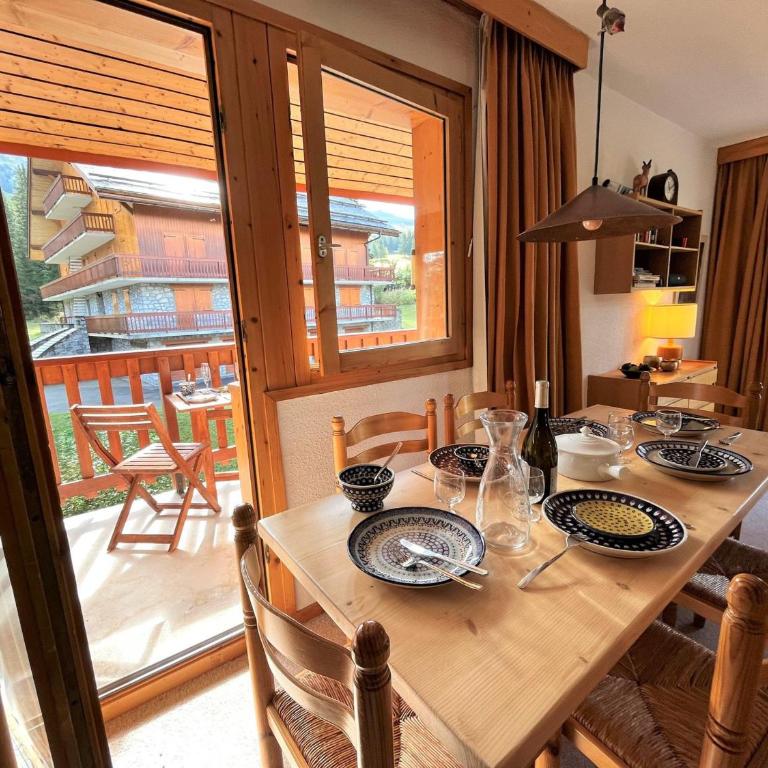 Appartement ensoleillé avec balcon et accès pistes à Méribel - FR-1-688-59 - Appartamento - 3