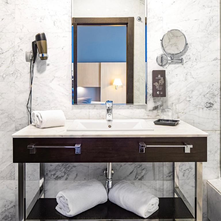 Hotel Nuevo Boston - Double or Twin Room - 2