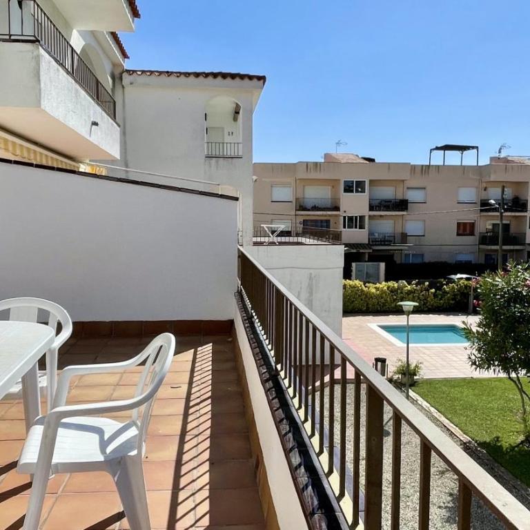Esplendid 11 - Two-Bedroom Apartment - 2