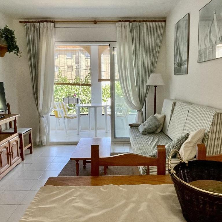 Esplendid 11 - Two-Bedroom Apartment - 18