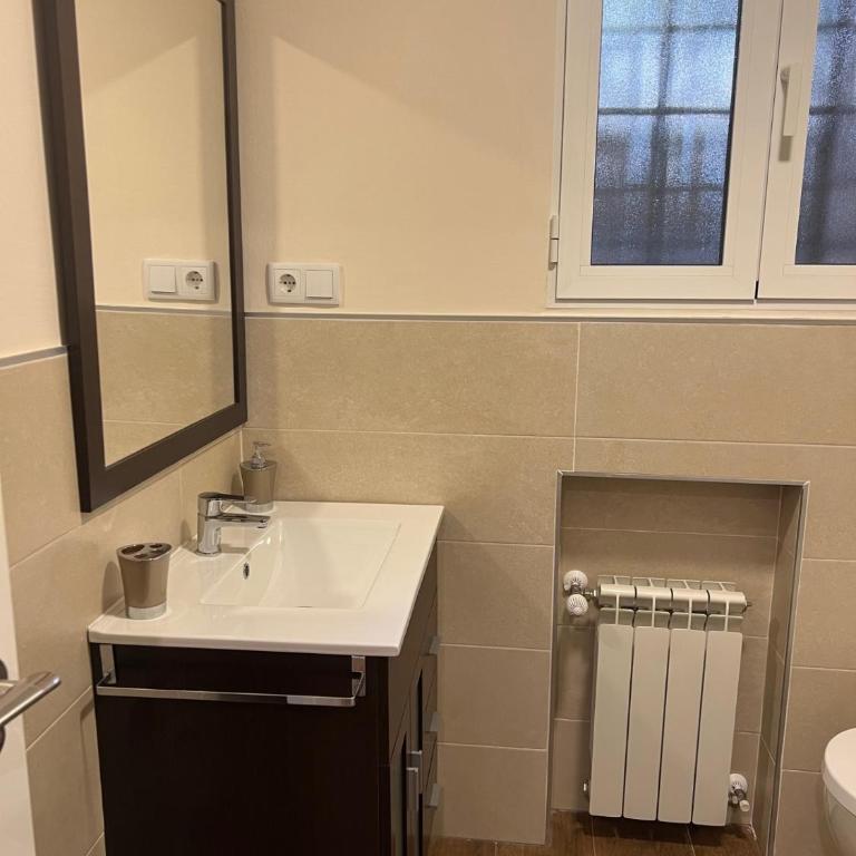 The Garden Madrid - Three-Bedroom Apartment - 15