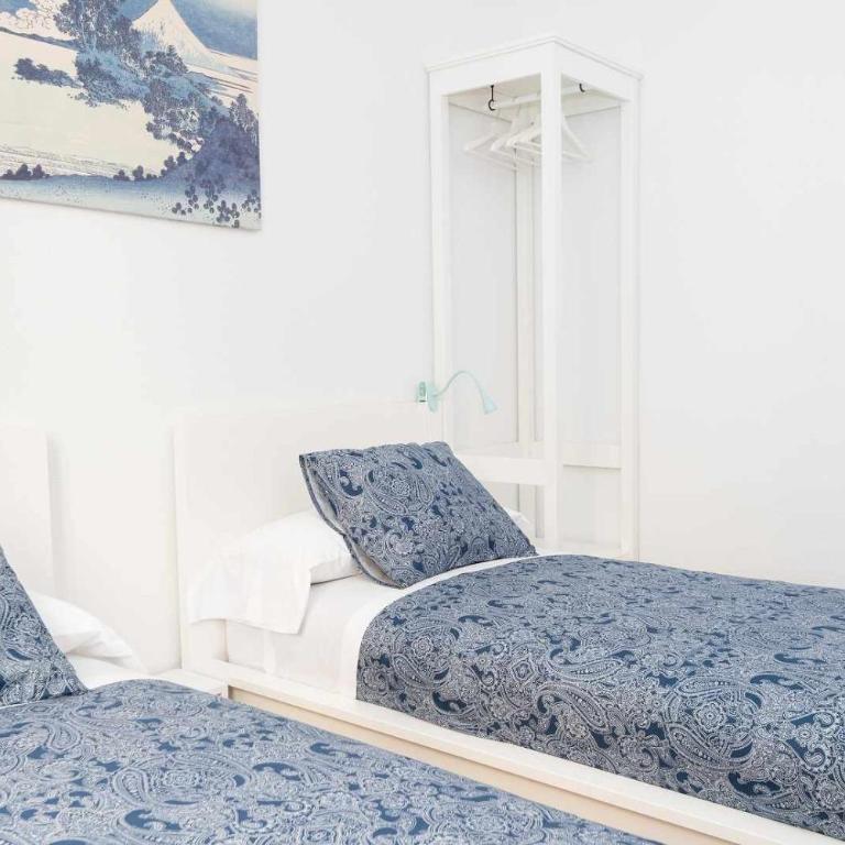 Bilbao 10 minutos andando Casco Viejo y del centro - Three-Bedroom Apartment - 14
