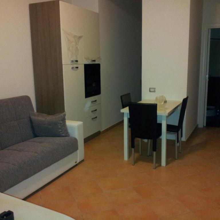 Garden House Il Poggio - Casa a Schiera con 2 Camere da Letto - 28