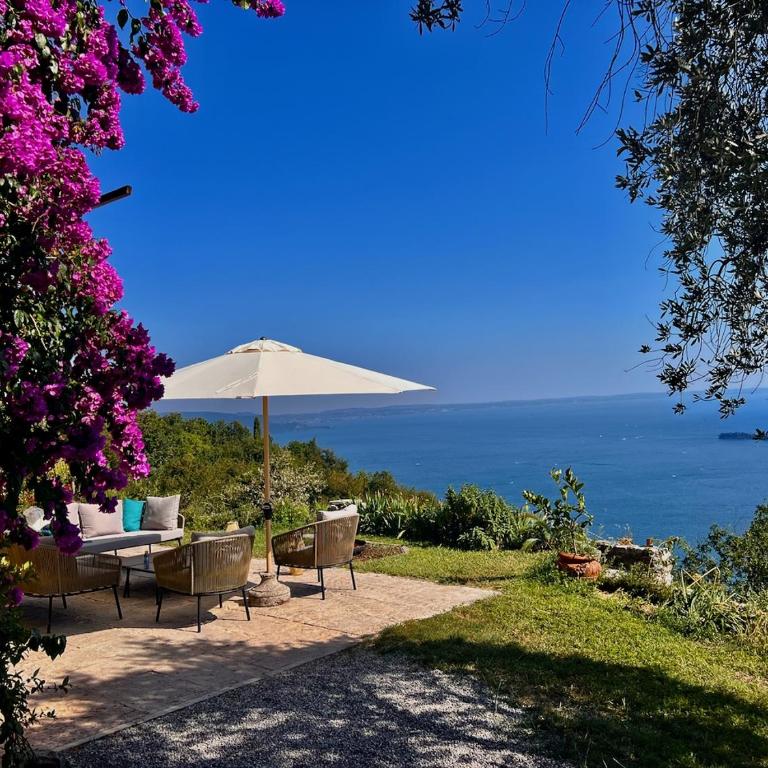Neu- Villa Ventinove zauberhaft renovierte Landhausvilla mit traumhaftem 180-Seeblick und Park - Villa - 14