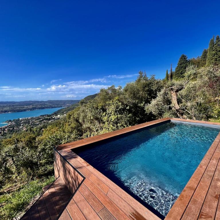 Neu- Villa Ventinove zauberhaft renovierte Landhausvilla mit traumhaftem 180-Seeblick und Park - Villa - 13