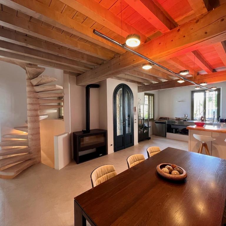 Neu- Villa Ventinove zauberhaft renovierte Landhausvilla mit traumhaftem 180-Seeblick und Park - Villa - 24