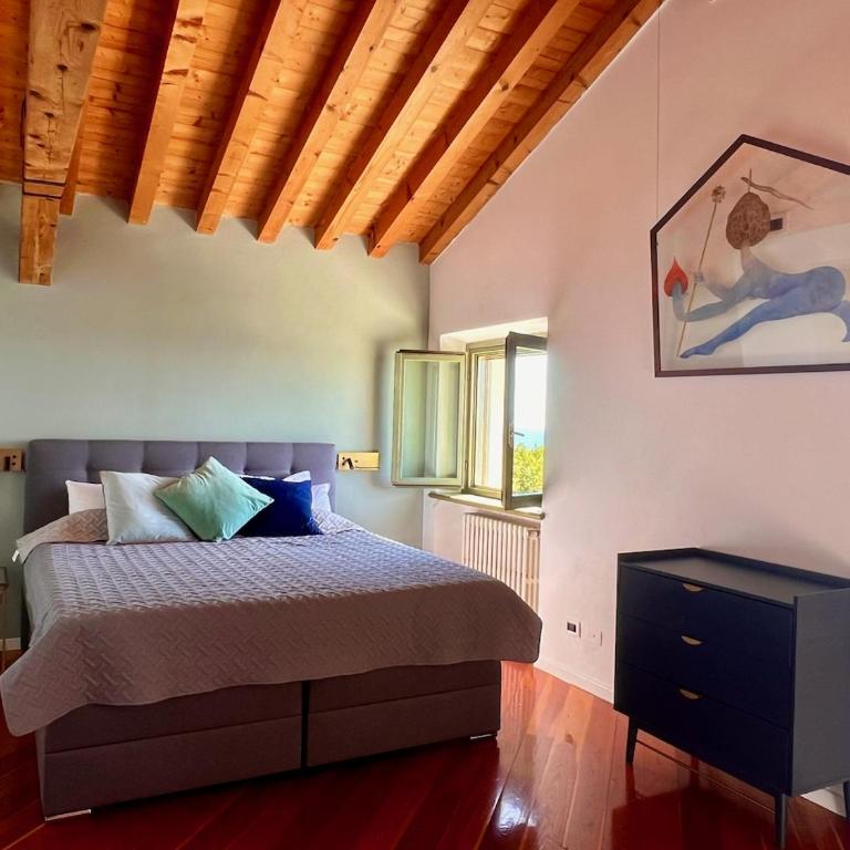 Neu- Villa Ventinove zauberhaft renovierte Landhausvilla mit traumhaftem 180-Seeblick und Park - Villa - 34