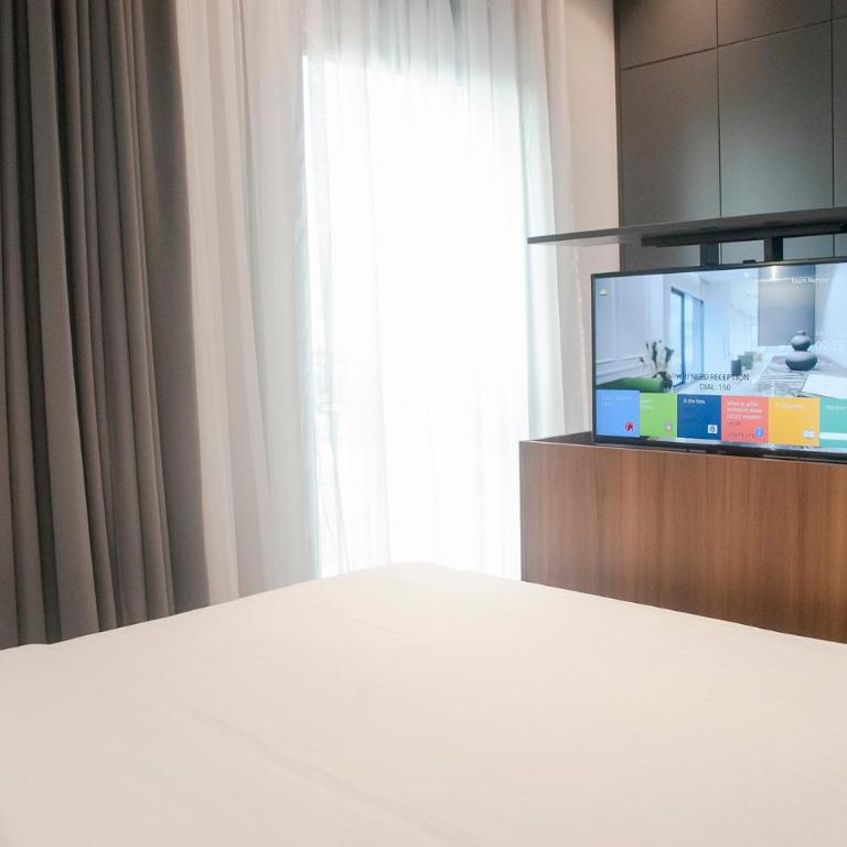 H41 Luxury Suites - Executive Apartman - 11