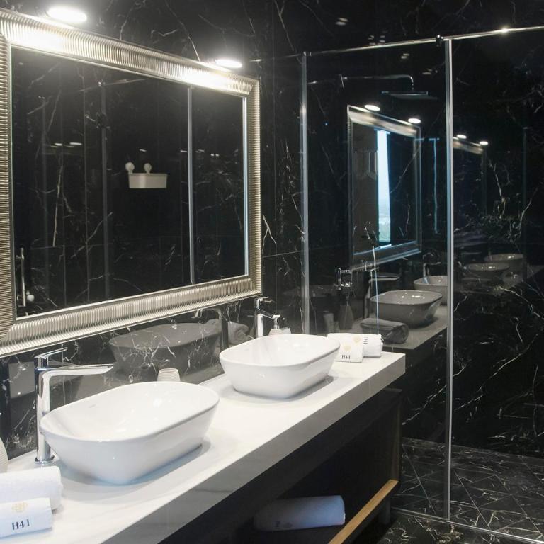 H41 Luxury Suites - Executive Apartman - 5