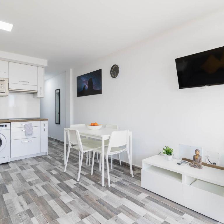 Blue sky, apartamento vista oceano - Apartment with Sea View - 7