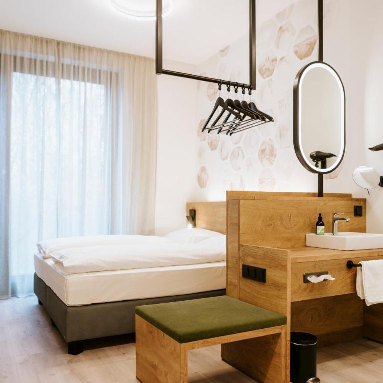 BEE GREEN Linz Self-Check-in-Hotel - Doppelzimmer - 2