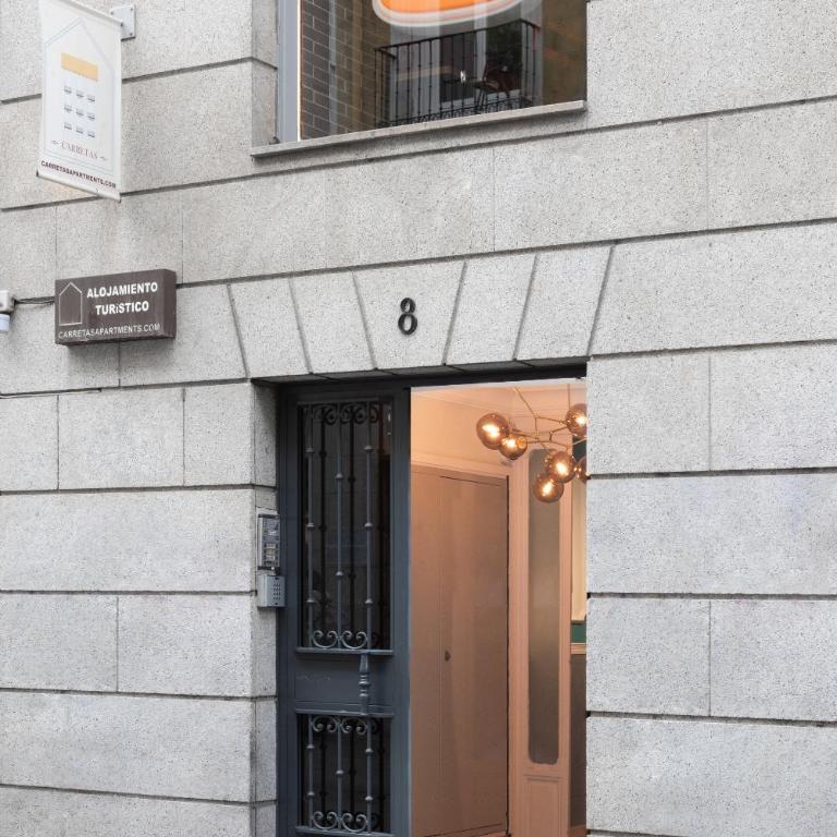 Carretas Apartments - Two-Bedroom Apartment (5 Adults) - 16