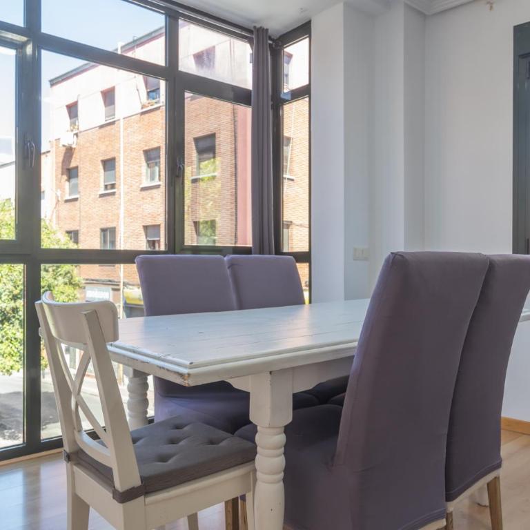 Luminoso Madrid Javalambre Temporal - Two-Bedroom Apartment - 14