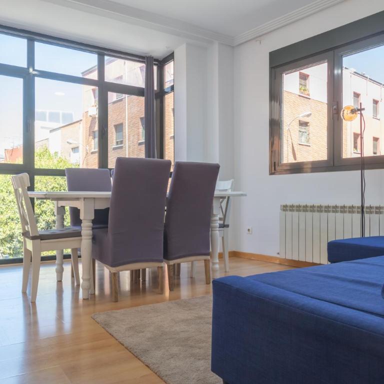 Luminoso Madrid Javalambre Temporal - Two-Bedroom Apartment - 44