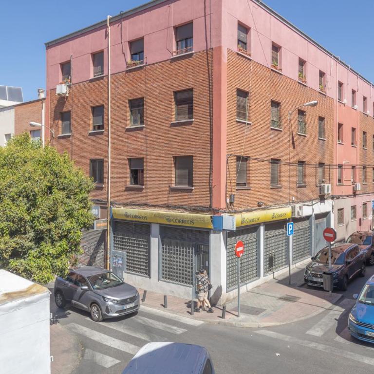 Luminoso Madrid Javalambre Temporal - Two-Bedroom Apartment - 10