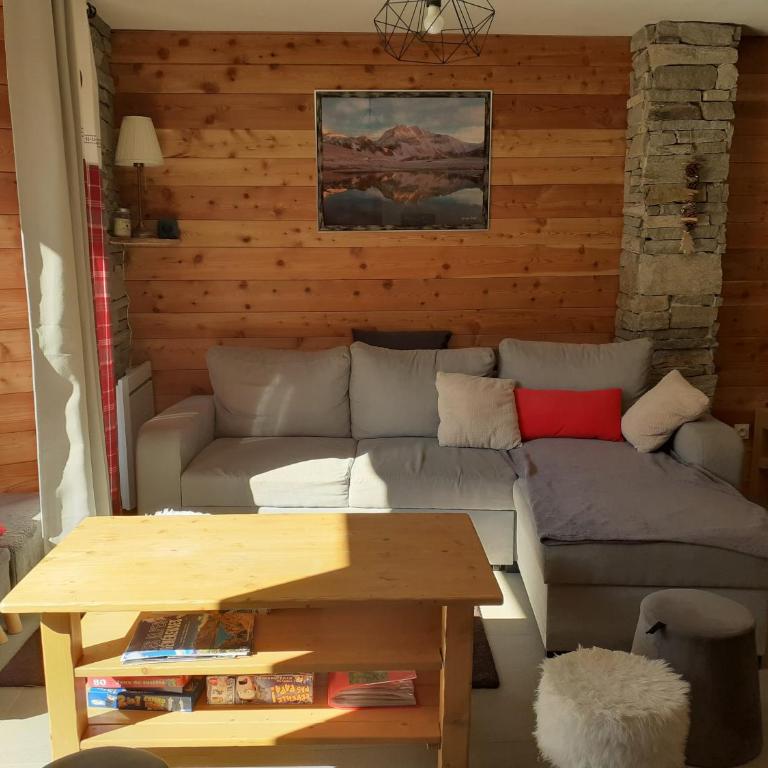 Appartement chaleureux avec wifi de 10 personnes à Val-Cenis - Appartement 3 Chambres - 4