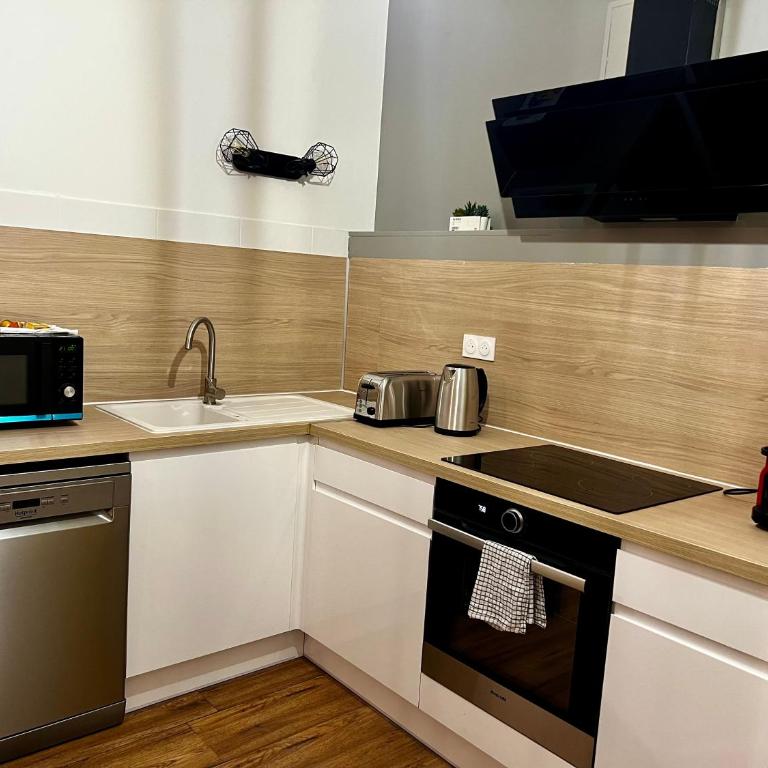 République - Grande la Réal - Appartement 1 Chambre - 7