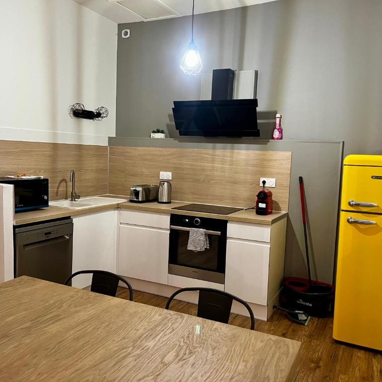 République - Grande la Réal - Appartement 1 Chambre - 1
