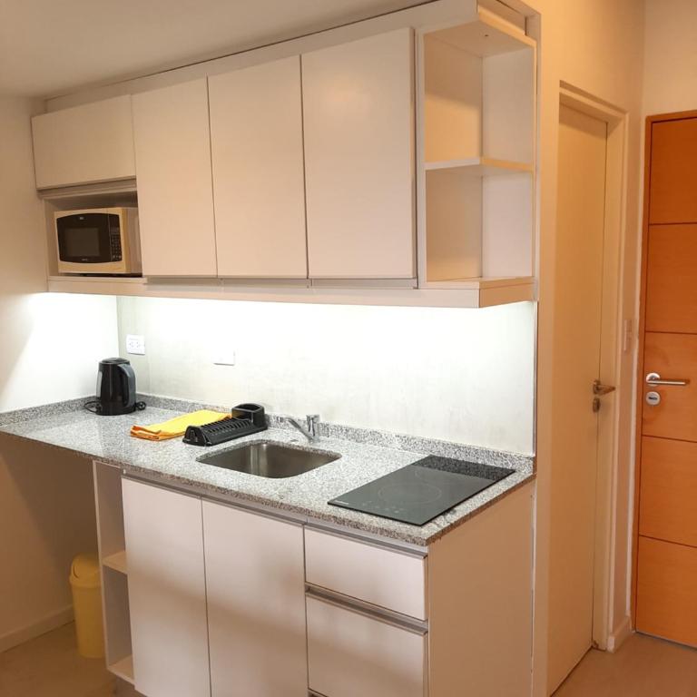 Amplio y cómodo Monoambiente - One-Bedroom Apartment - 12