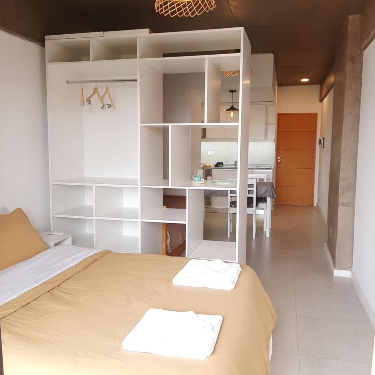 Amplio y cómodo Monoambiente - One-Bedroom Apartment - 16