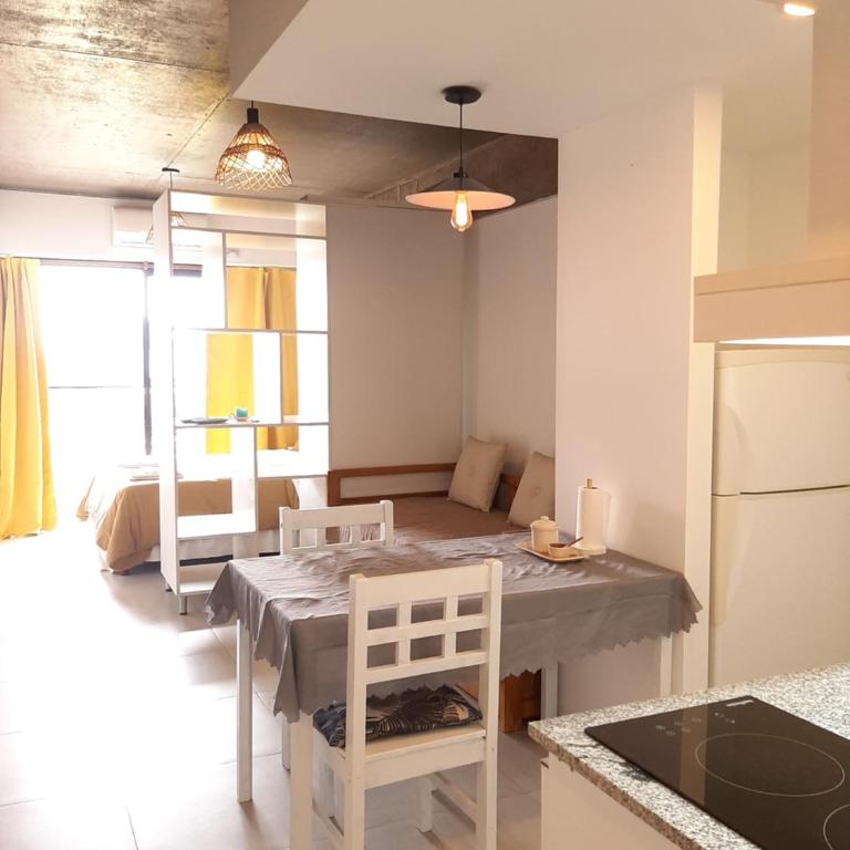 Amplio y cómodo Monoambiente - One-Bedroom Apartment - 19