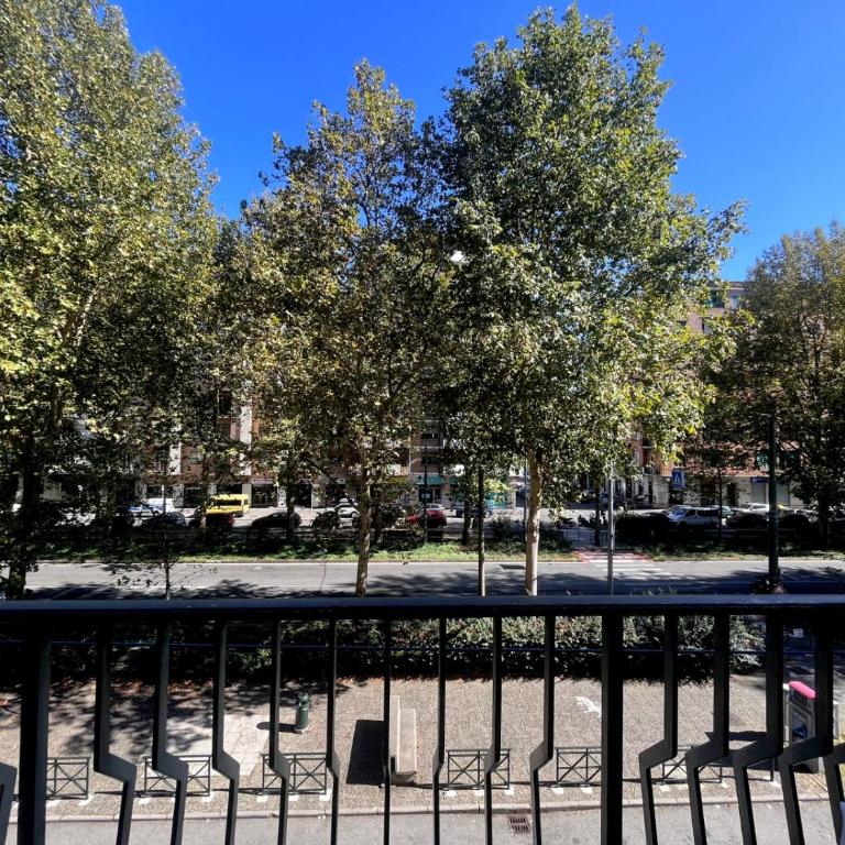 Trilocale con parcheggio privato ATP Arena Inalpi, PalaTazzoli, Palavela Lingotto, "Exclusive Suite " La casa di Bertino " - Appartamento con 2 Camere da Letto - 30