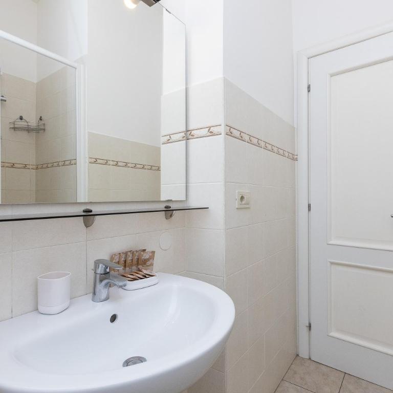 Principe Amedeo By Rental in Rome - Appartamento con 3 Camere da Letto - 50