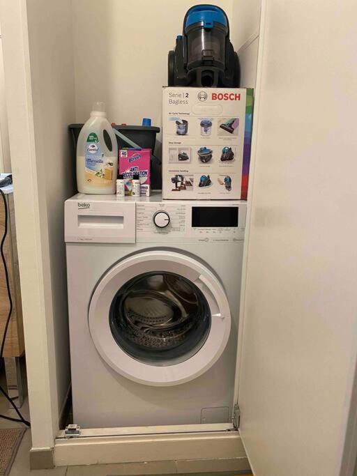 T2 au pieds du métro, la soie - Appartement 1 Chambre - 13