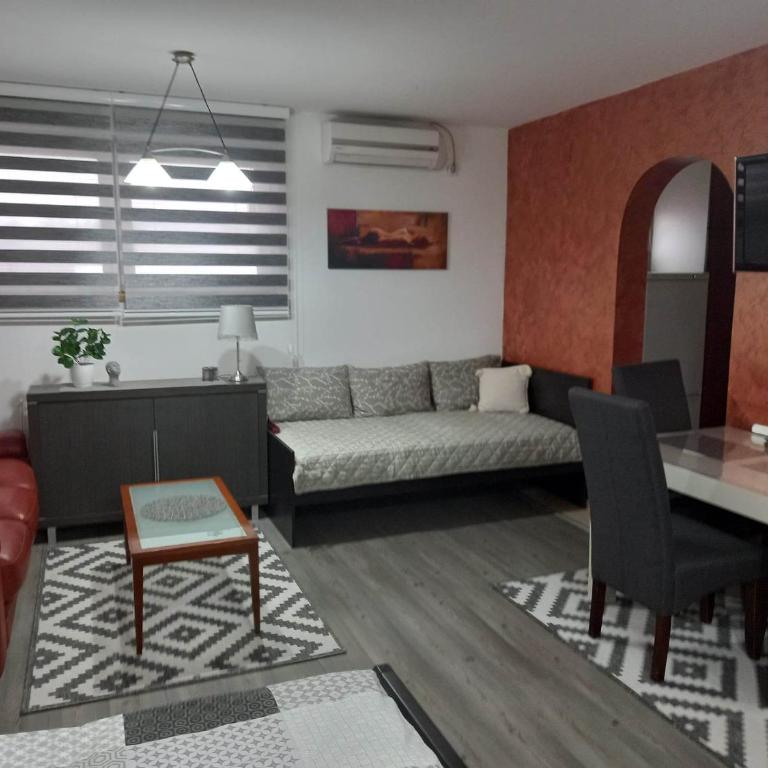 Kuća za odmor sa 3 spavaće sobe - Three-Bedroom Villa - 11