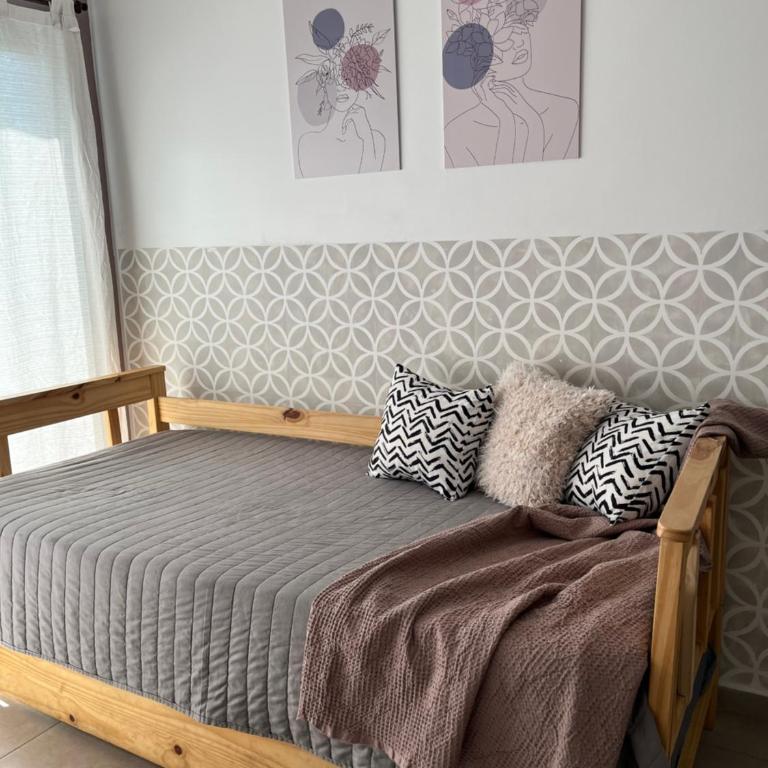 Pellegrini Apartments Mendoza !! Estupendos Departamentos con Cochera Privada cercanos a Parque Gral San Martin - Apartamento de 1 Dormitorio con balcón y vistas a la ciudad - 6