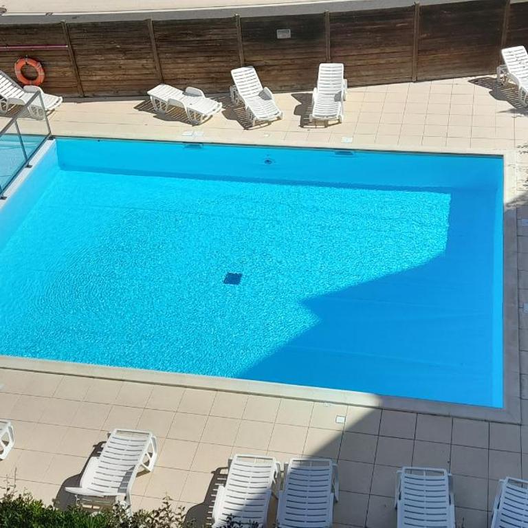 Appart pour 4 - Piscine - Au coeur de La Chaume - Appartamento - 2