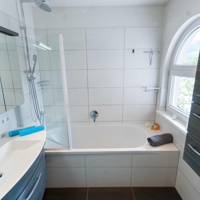 Appartments Zell am See - Apartment mit Balkon - 15