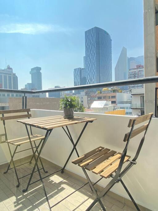 Asombroso Loft Moderno Con Excelente Ubicación - Apartamento de 1 dormitorio - 2
