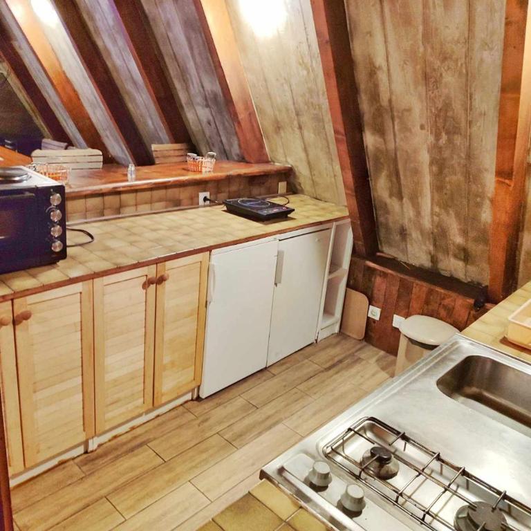 Vila Treska 98 - Five-Bedroom House - 19