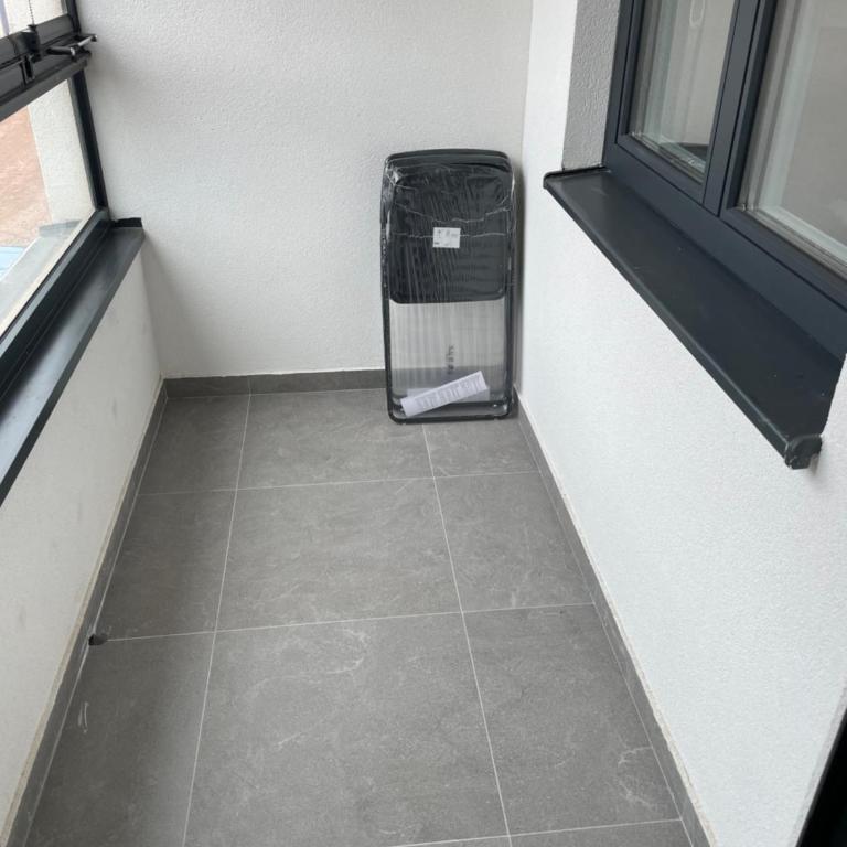 Apartment M - One-Bedroom Apartment - 10