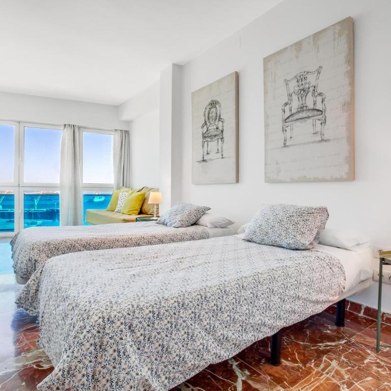 Apt Alameda de Colon Solo Familias - Apartamento de 3 dormitorios - 16