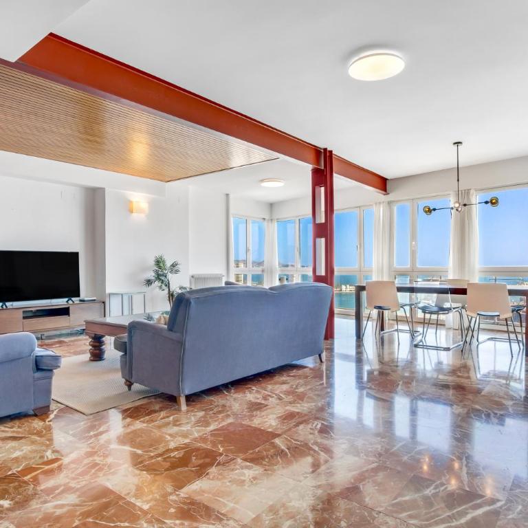 Apt Alameda de Colon Solo Familias - Apartamento de 3 dormitorios - 2
