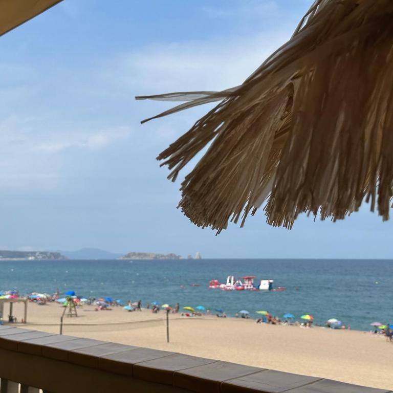 Pals primera Linea de Mar - Apartamento de 2 dormitorios - 17