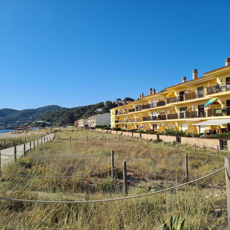 Pals primera Linea de Mar - Apartamento de 2 dormitorios - 7