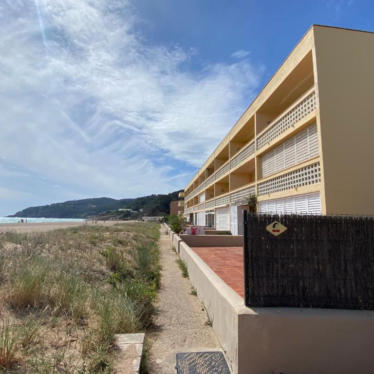 Pals primera Linea de Mar - Apartamento de 2 dormitorios - 6