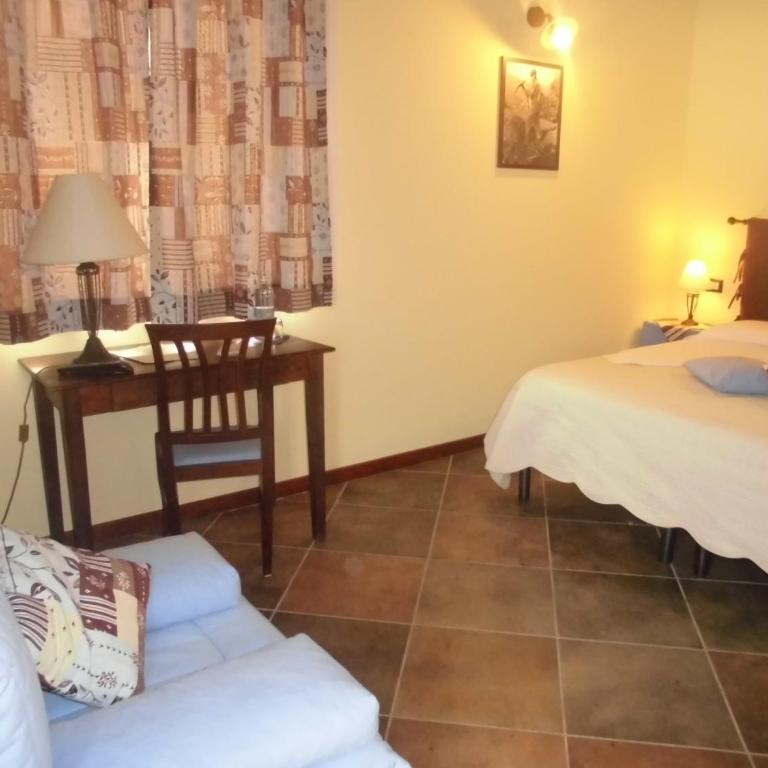 Agriturismo Bio-Ecologico Sant'Isidoro - Camera Matrimoniale - 3