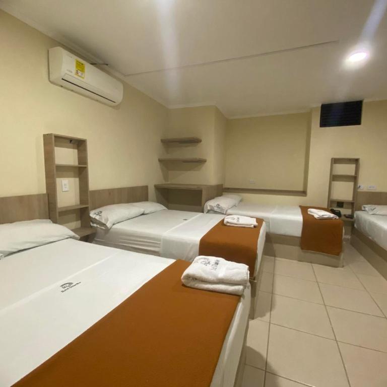 Hotel Ruiseñor Itagui - Habitación Triple - 15