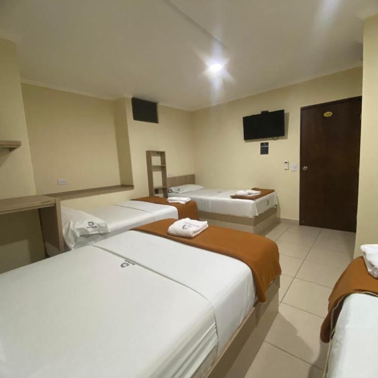 Hotel Ruiseñor Itagui - Habitación Triple - 14