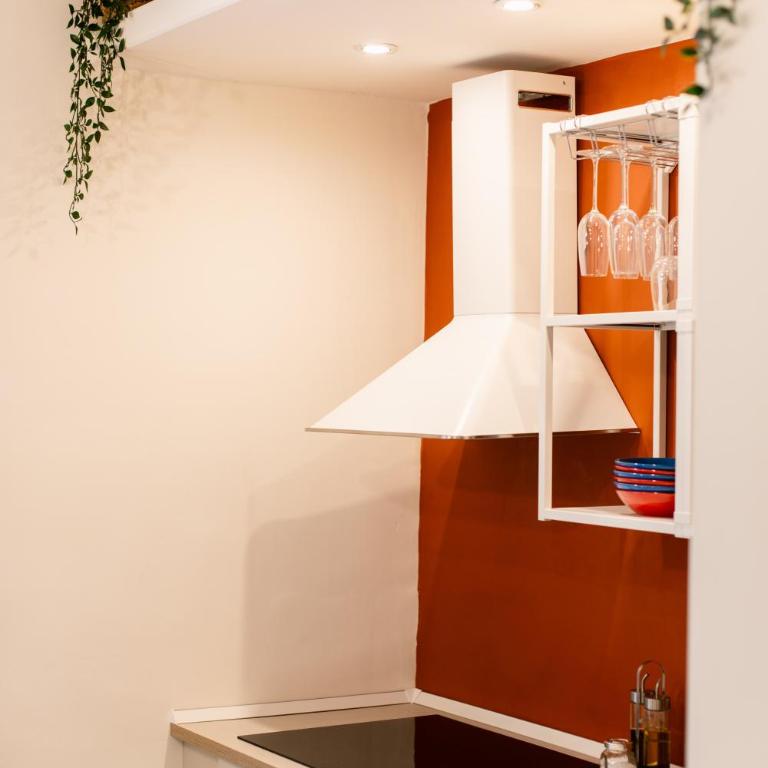 Calaba Chiaia - Appartamento con 2 Camere da Letto - 8