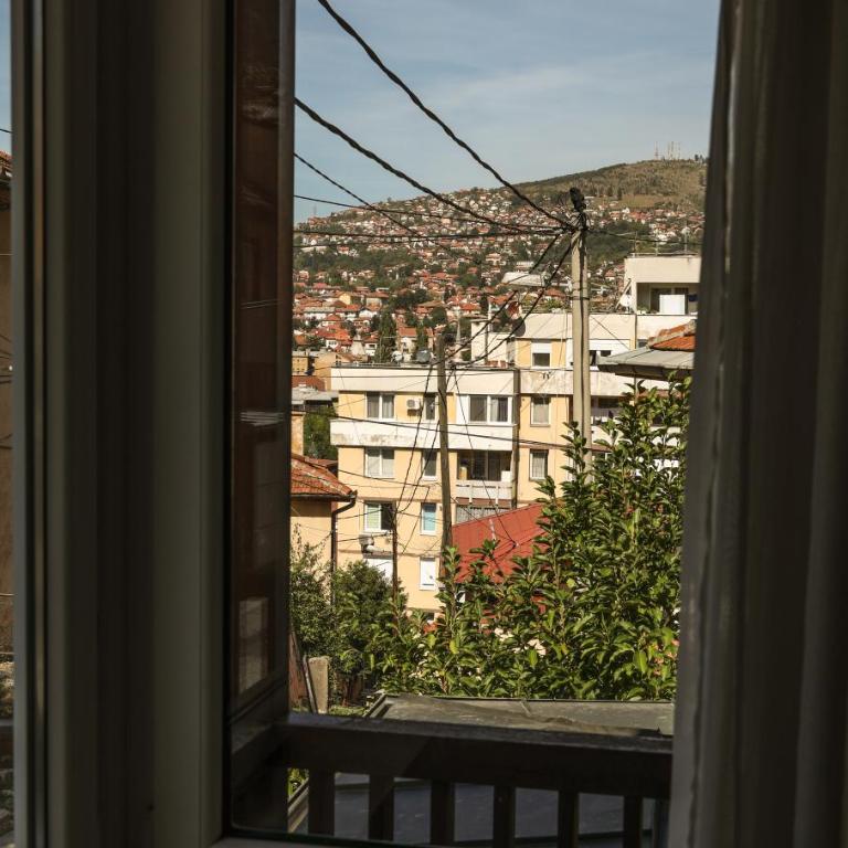 Studio Apartments Visit Point- Old town Sarajevo - Deluks Apartman s 1 Spavaćom Sobom i Pogledom na Vrt - 2