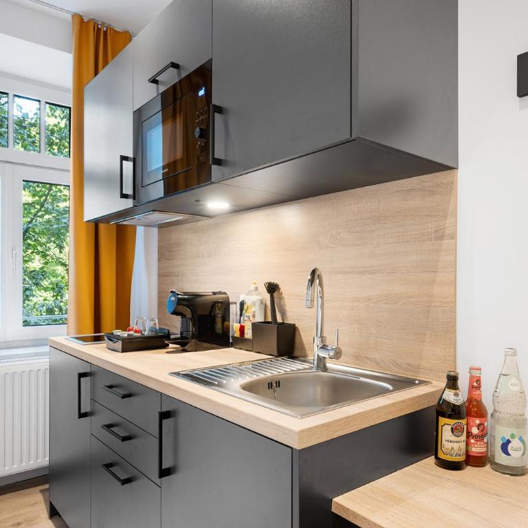 Servus Apartments by Homaris - Deluxe Apartment - 13