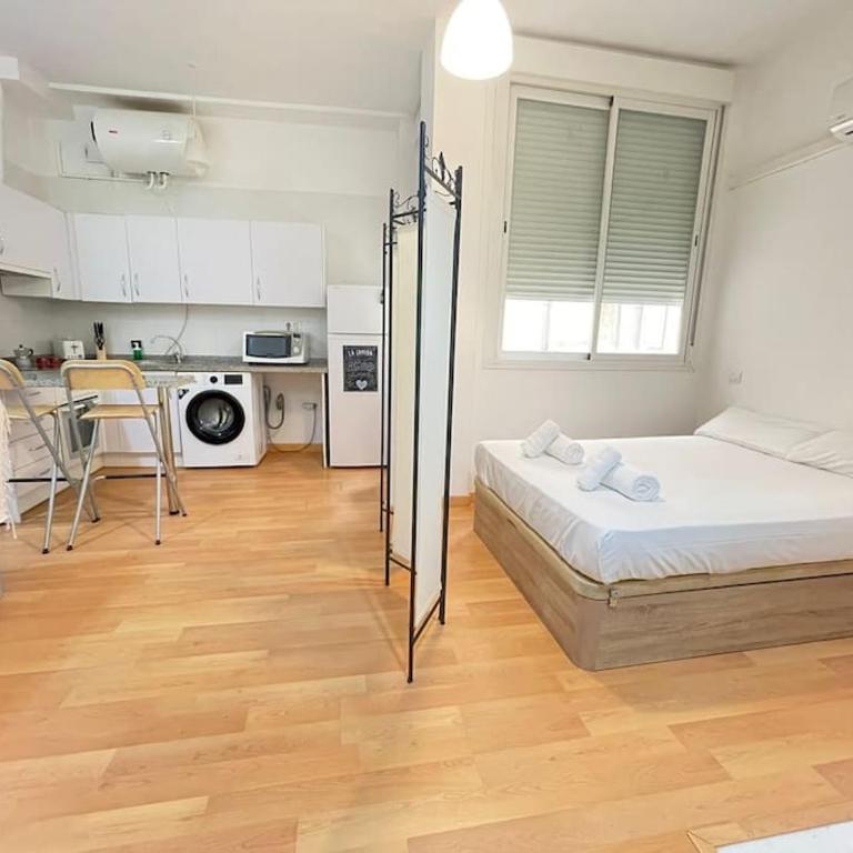 Nice flat in Atarazanas - SOUV - One-Bedroom Apartment - 3